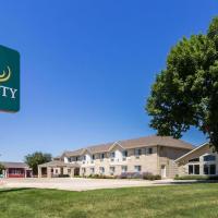 Quality Inn Marshall MN near University，位于MarshallSouthwest Minnesota Regional (Marshall/Ryan Field) - MML附近的酒店