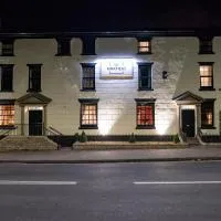 The Kirkfield Hotel，位于牛顿勒威洛斯的酒店