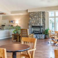 Quality Inn Half Moon Bay-Miramar Beach，位于半月湾的酒店