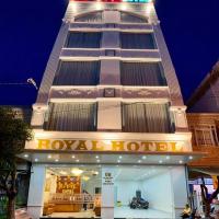 Royal Hotel，位于Bạc Liêu的酒店