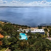 艺术湖高尔夫球度假酒店，位于埃斯特角城Laguna del Sauce的酒店
