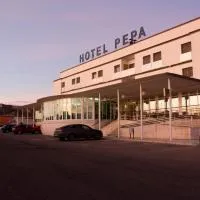 Hotel Pepa，位于Villafranca de Ebro的酒店