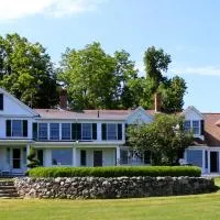 Maguire House Bed and Breakfast，位于Ashburnham的酒店