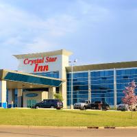 Crystal Star Inn Edmonton Airport with free shuttle to and from Airport，位于勒杜克埃德蒙顿机场 - YEG附近的酒店