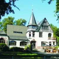 Oberwaldhaus，位于达姆施塔特的酒店