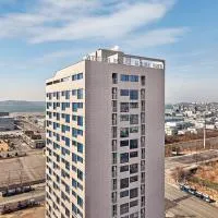 Western Bay Marina Hotel，位于平泽市的酒店