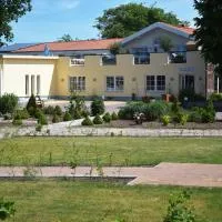 Ferienresort Texas MV，位于Kirch Jesar的酒店