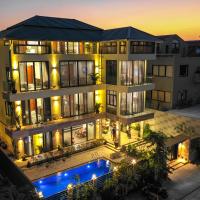 Beach Haven Suites Hội An Apartment，位于会安Cam An的酒店