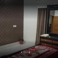 Holiday Inn Guest House，位于卡拉尔哥特Sukkur Airport - SKZ附近的酒店