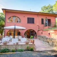 Podere San Filippo B&B-Apartment-Pet Friendly-Bike Friendly，位于比博纳的酒店