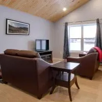 Appalachian Chalets & RV，位于科纳布鲁克的酒店