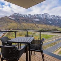 Remarkables Garden Apartment 305，位于皇后镇皇后镇机场 - ZQN附近的酒店