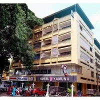 Hotel Yamuna，位于Adūr的酒店