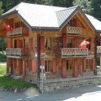 瑞士小木屋住宿加早餐酒店，位于莫尔金斯的酒店