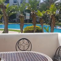 Luxury Flat Marina Agadir，位于阿加迪尔玛丽娜的酒店