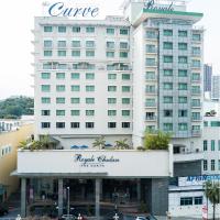 皇家春兰曲线酒店，位于八打灵再也Mutiara Damansara的酒店