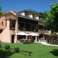 Pyrenées Emotions, Eco-responsables, Nature, Sports Aventures，位于Malvézie的酒店