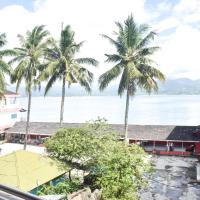 RedDoorz Plus @ Tirta Kencana Hotel，位于安汶安汶机场 - AMQ附近的酒店