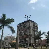 Rua José de Oliveira Barbosa，位于罗安达夸德罗安达国际机场 - LAD附近的酒店