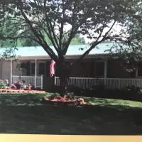 Branson Country B&B，位于赫曼的酒店