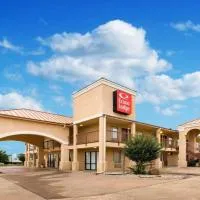 Econo Lodge Hillsboro I-35，位于希尔斯伯勒的酒店
