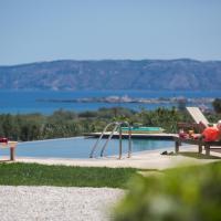 Agarathos Rooms & Pool Kaliviani -On the road to Balos，位于基萨莫斯的酒店