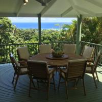 Pacific views, tranquil location, extra large home, Navy House 1，位于拉罗汤加阿瓦鲁阿区的酒店