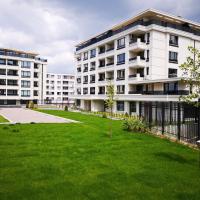 Business and Leisure apartments in Mladost 2 with FREE Garage，位于索非亚Mladost的酒店