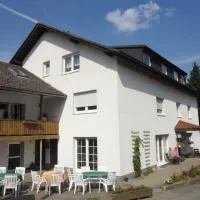 Hotel & Pension Haus Dewenter,位于利希特瑙的酒店
