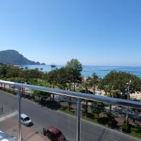 Cleopatra Golden Beach Hotel，位于阿拉尼亚的酒店