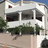 Apartments Rubis，位于洛瓦尼斯卡的酒店