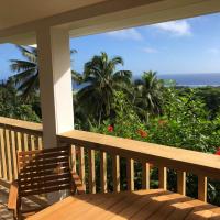 Pacific views, tranquil location, large home Navy House 2，位于拉罗汤加阿瓦鲁阿区的酒店