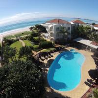Golden Riviera Absolute Beachfront Resort，位于黄金海岸图贡的酒店