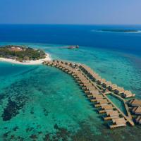 Emerald Faarufushi Resort & Spa - Deluxe All Inclusive，位于鲁阿环礁Ifuru Airport - IFU附近的酒店