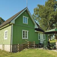 Amazing Home In Kallinge With Kitchen，位于Möljeryd龙讷比机场 - RNB附近的酒店
