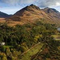 Torridon Estate B&B Rooms and Self catering Holiday Cottages，位于托里登的酒店
