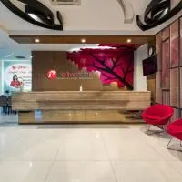 d'primahotel Panakkukang Makassar (Formerly Fave Panakkukang)，位于马卡萨的酒店
