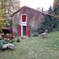 Monte Brugiana Centro trekking a cavallo，位于马萨的酒店