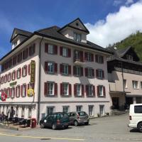 Hotel Alpina，位于Unterschächen的酒店