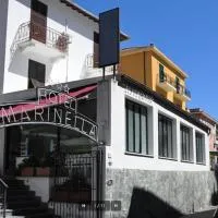 Hotel Marinella，位于塞勒里古的酒店