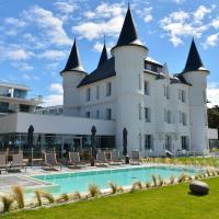 Hôtel Château des Tourelles, Thalasso et piscine d'eau de mer chauffée，位于波尔尼谢的酒店