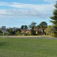 波莱克湖汽车旅馆，位于Lake Bolac的酒店