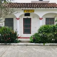 卡萨德拉露兹 - 宾馆，位于特拉科塔尔潘的酒店