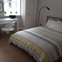 Fabulous Double ensuite room in Sefton Park Lark Lane，位于利物浦塞夫顿公园的酒店