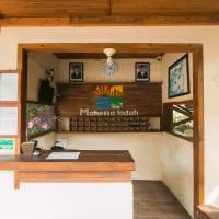 RedDoorz @ Pantai Pelabuhan Ratu 2，位于苏加武眉的酒店
