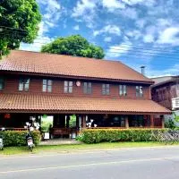 Riverhouse-The Teak House，位于迈萨良的酒店