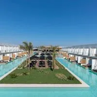 D' Andrea Lagoon All Suites - Adults Only，位于马尔马里的酒店