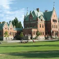 Torreby Slott Hotel & Golf，位于蒙克达尔的酒店
