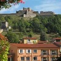 Logis Hotel Restaurant Le Bellevue,位于普拉德莫洛拉普雷斯特的酒店