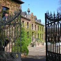 Burg Wegberg Hotel & Eventlocation,位于威克贝格的酒店